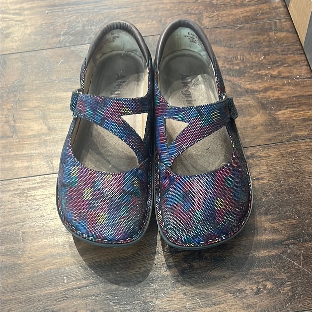 Algeria Shoes